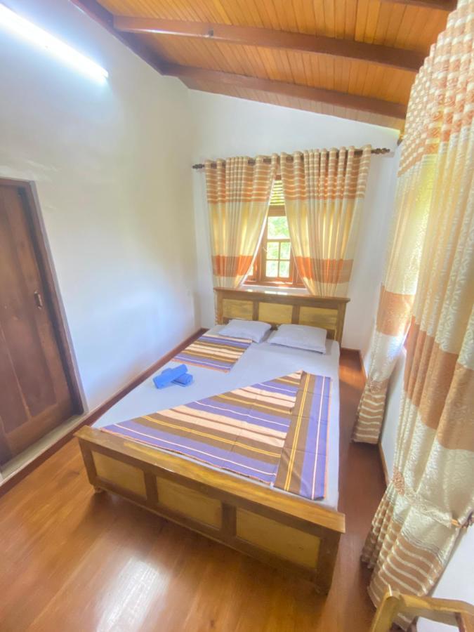 Happy Feet Diyaluma Bed & Breakfast Koslanda Ngoại thất bức ảnh