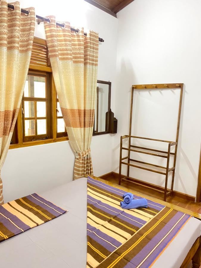 Happy Feet Diyaluma Bed & Breakfast Koslanda Ngoại thất bức ảnh