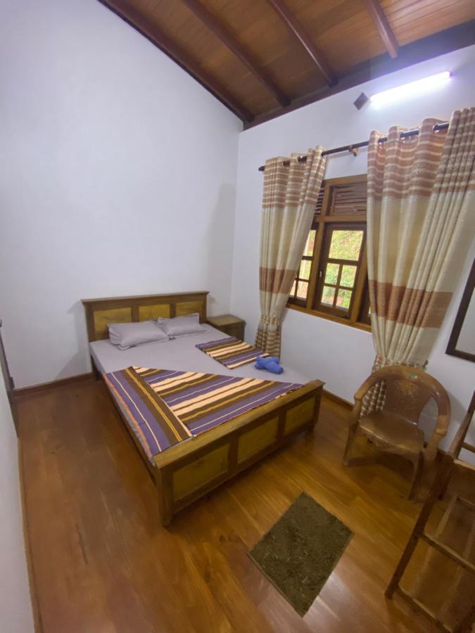 Happy Feet Diyaluma Bed & Breakfast Koslanda Ngoại thất bức ảnh